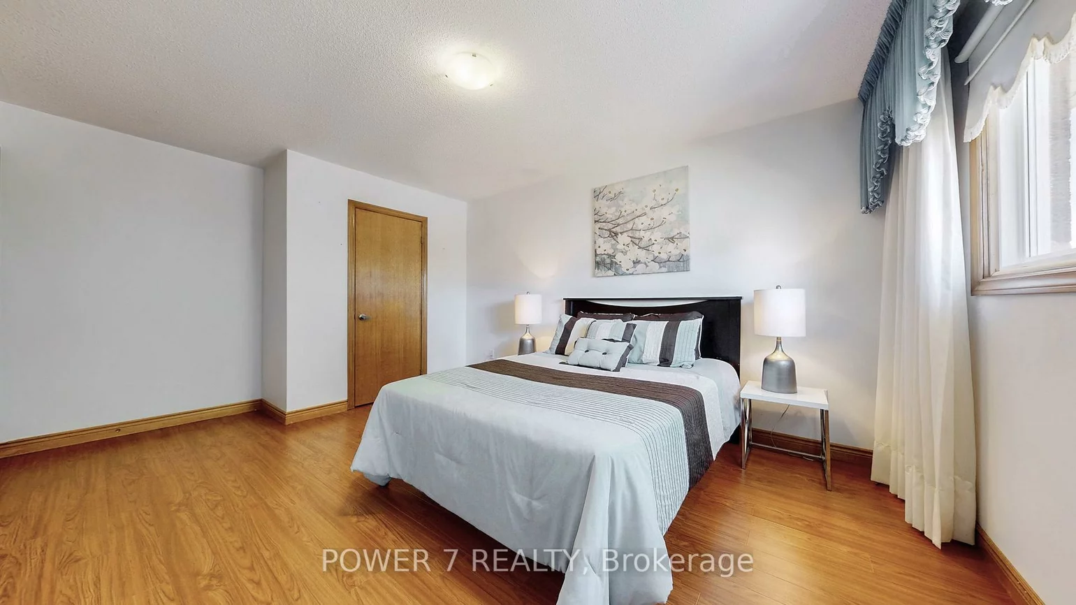 54, Hewlett, Markville, Markham