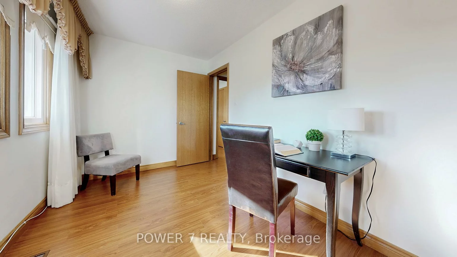 54, Hewlett, Markville, Markham