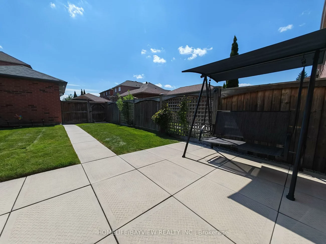103, Bur Oak, Berczy, Markham