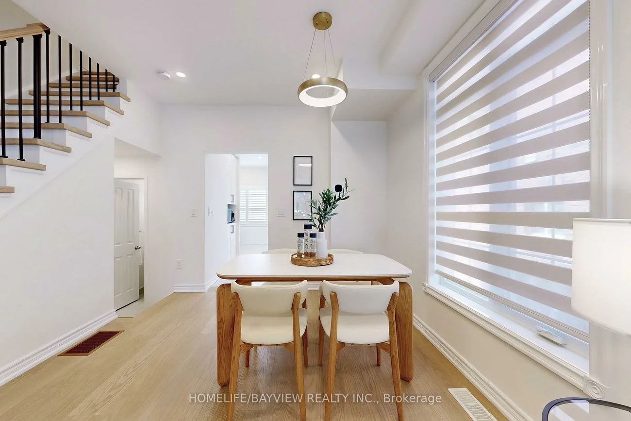 103, Bur Oak, Berczy, Markham
