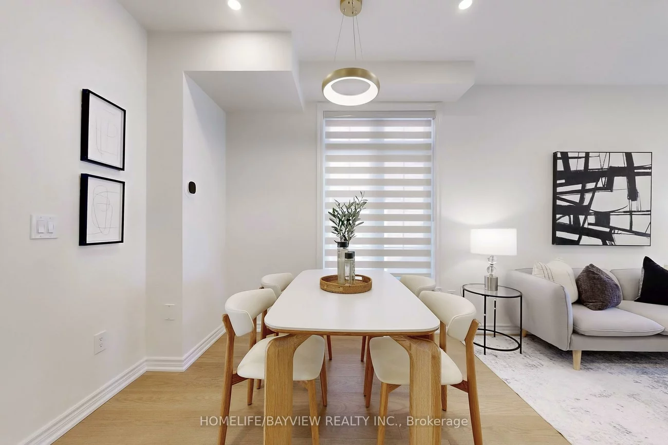 103, Bur Oak, Berczy, Markham