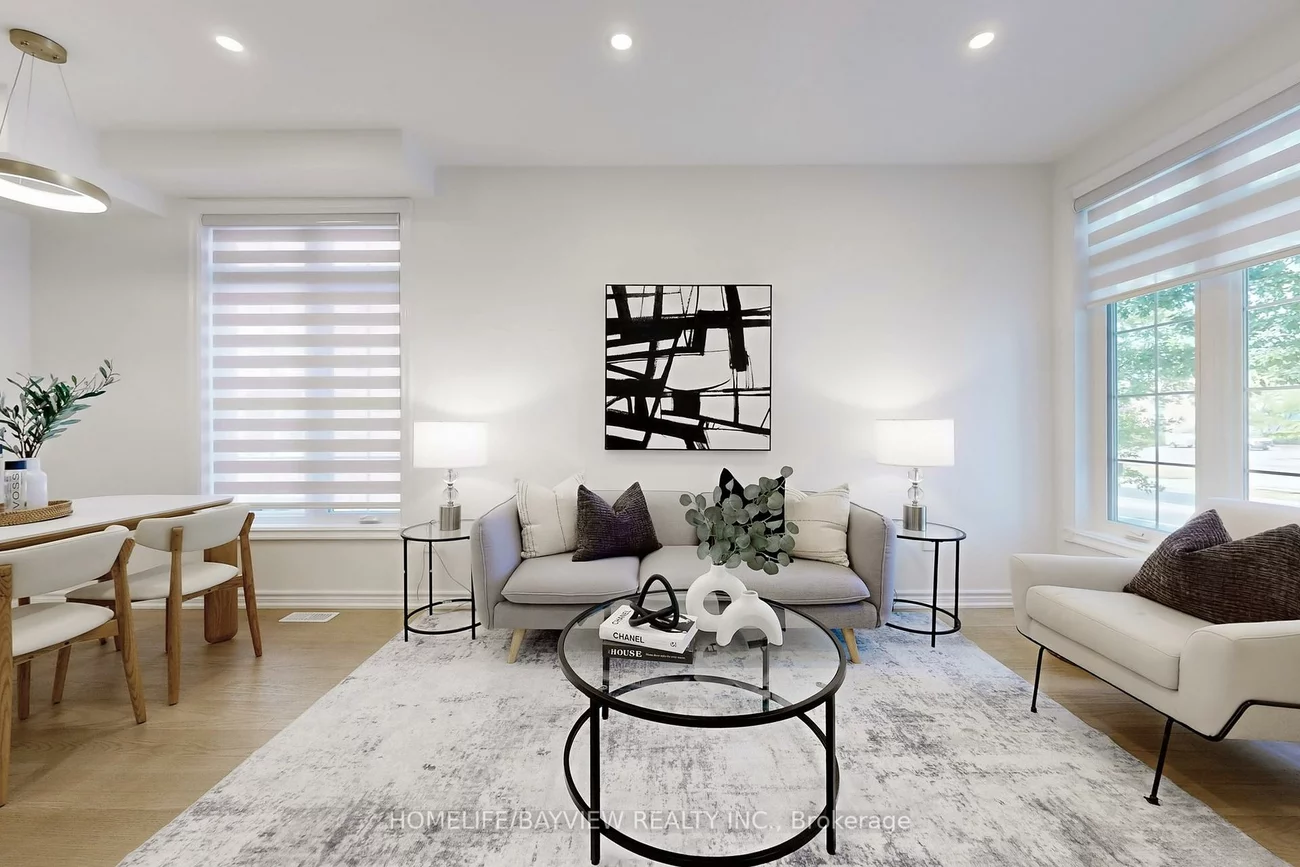103, Bur Oak, Berczy, Markham