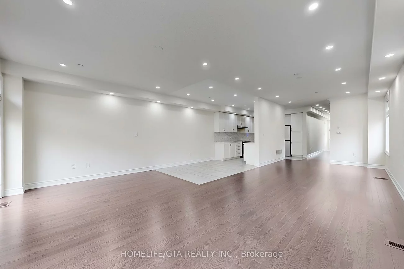 47, Erintol, Cedarwood, Markham
