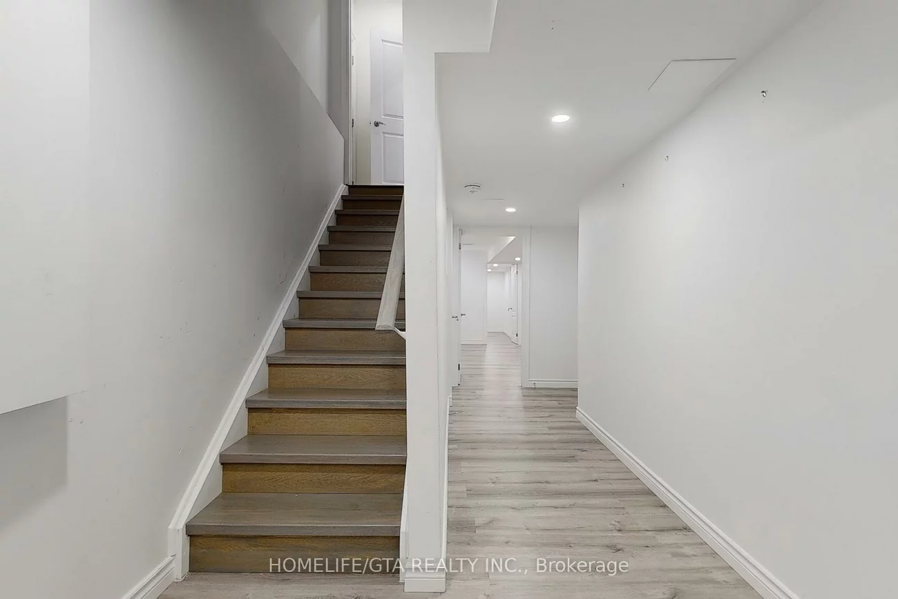 47, Erintol, Cedarwood, Markham
