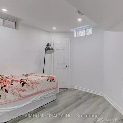 18, Saddlebrook, Cornell, Markham
