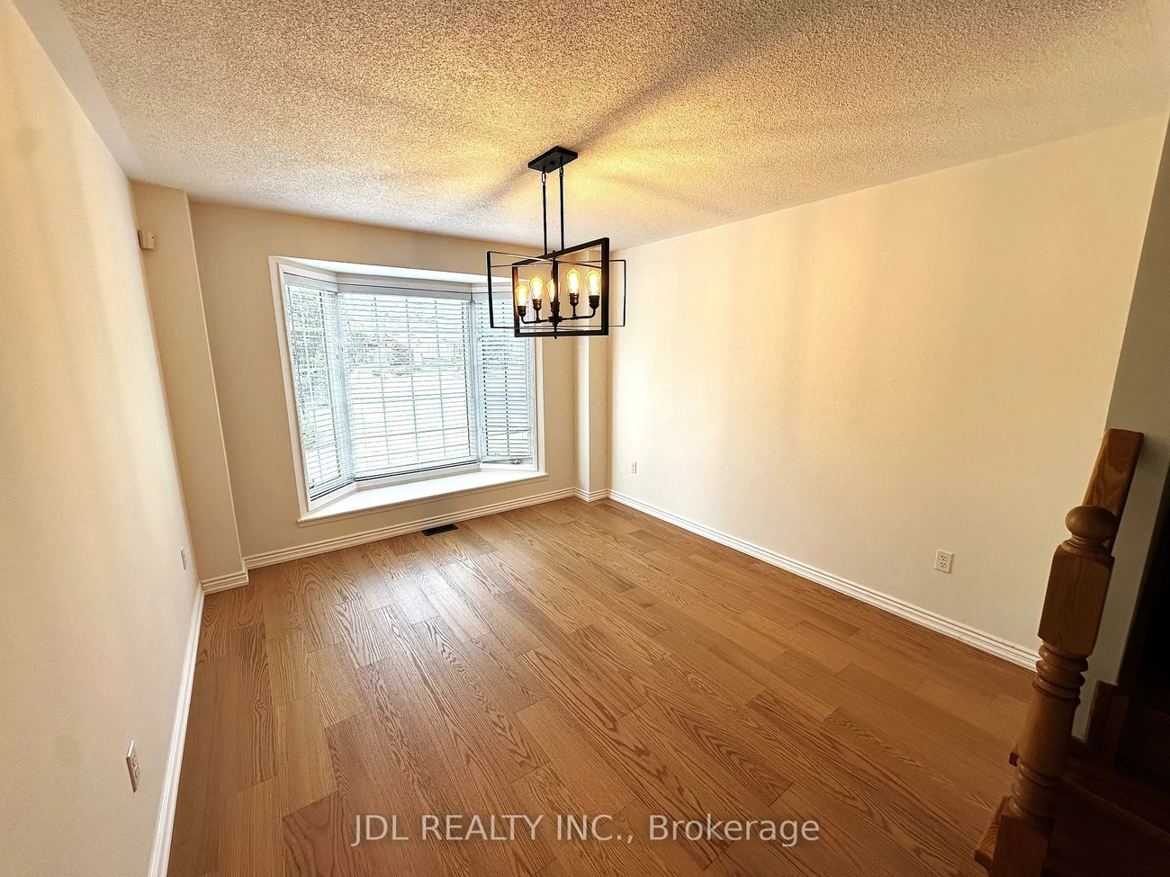 124, Gas Lamp, Cornell, Markham