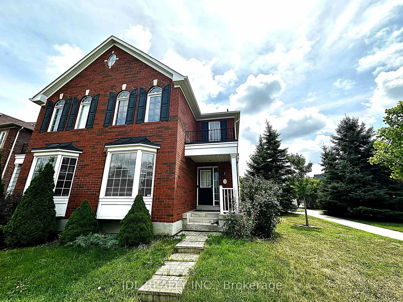 124, Gas Lamp, Cornell, Markham