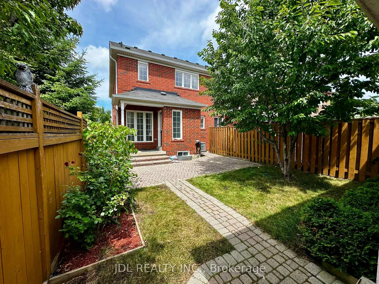 124, Gas Lamp, Cornell, Markham