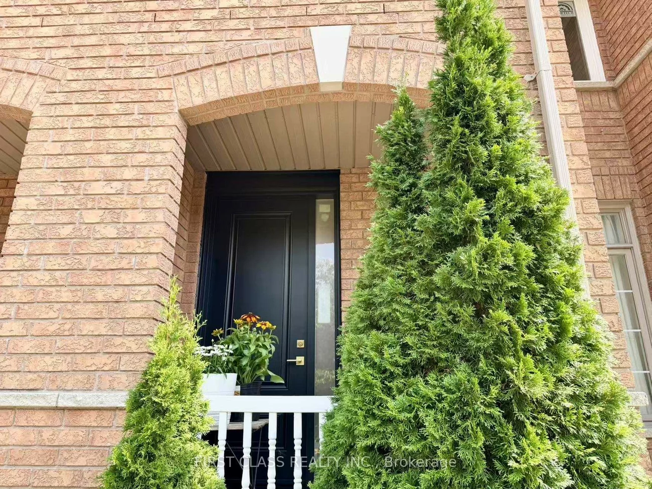 207, Bur Oak, Berczy, Markham