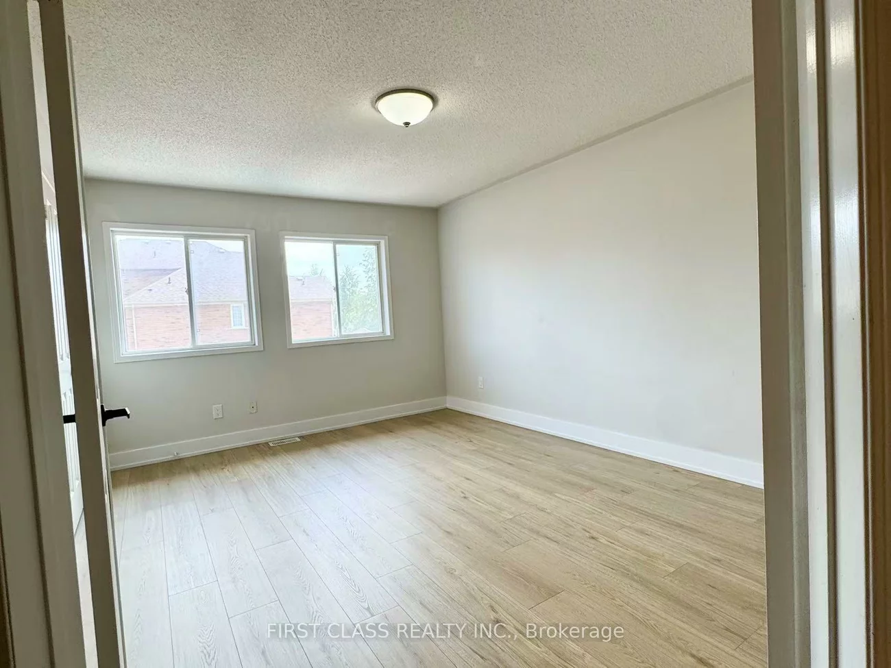 207, Bur Oak, Berczy, Markham