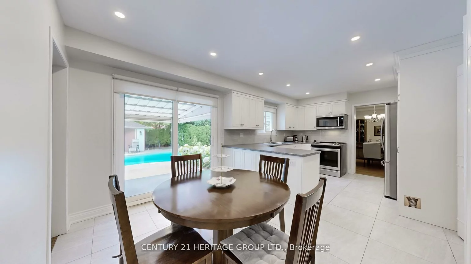 280, Henderson, Royal Orchard, Markham