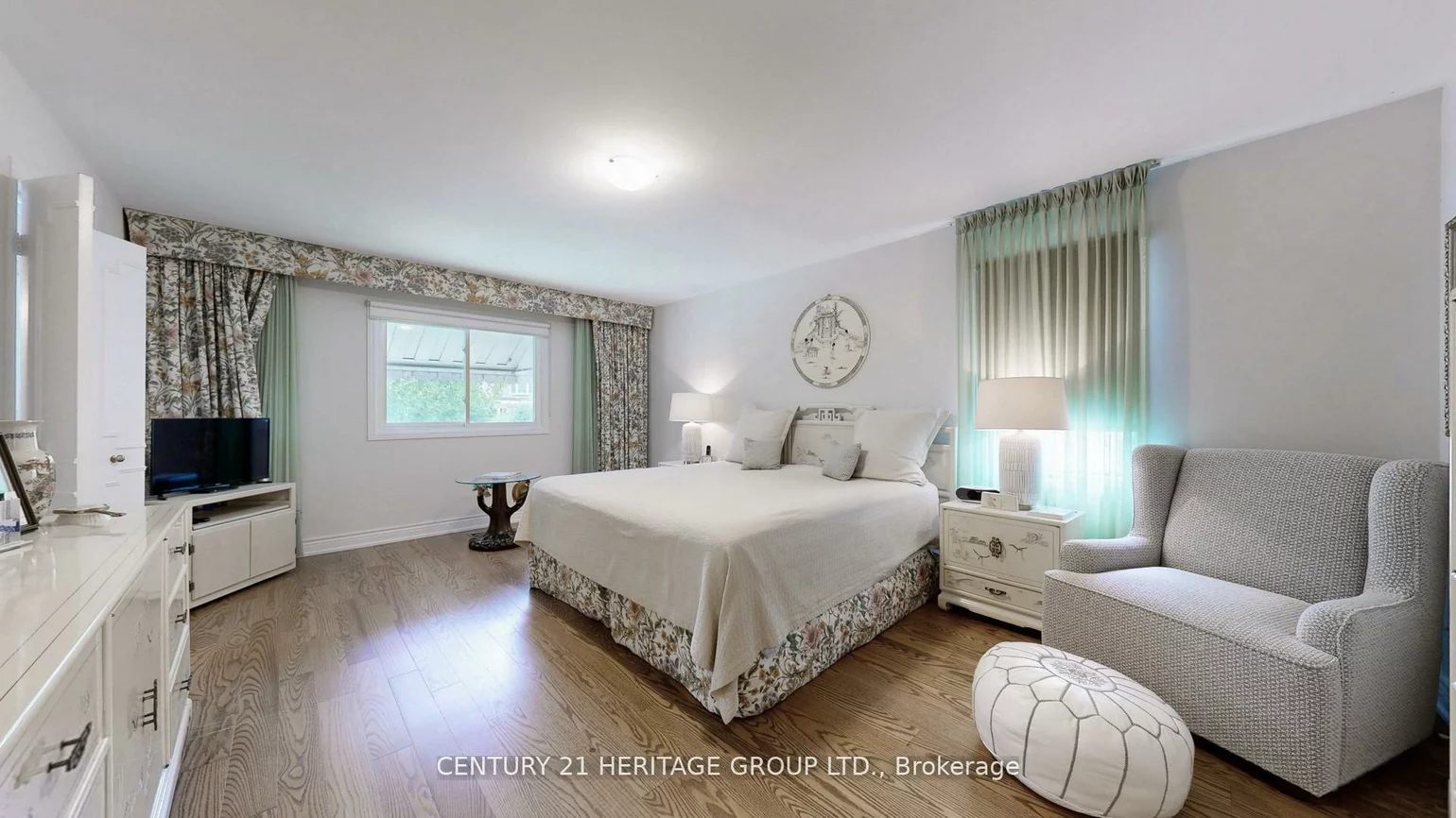 280, Henderson, Royal Orchard, Markham