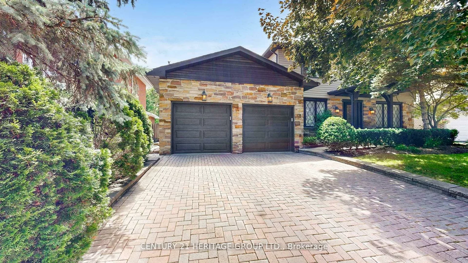 280, Henderson, Royal Orchard, Markham