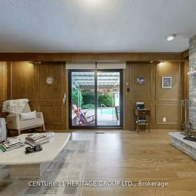 280, Henderson, Royal Orchard, Markham
