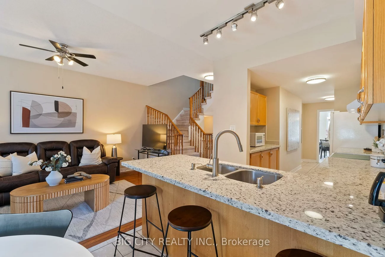 98, Riverlands, Cornell, Markham