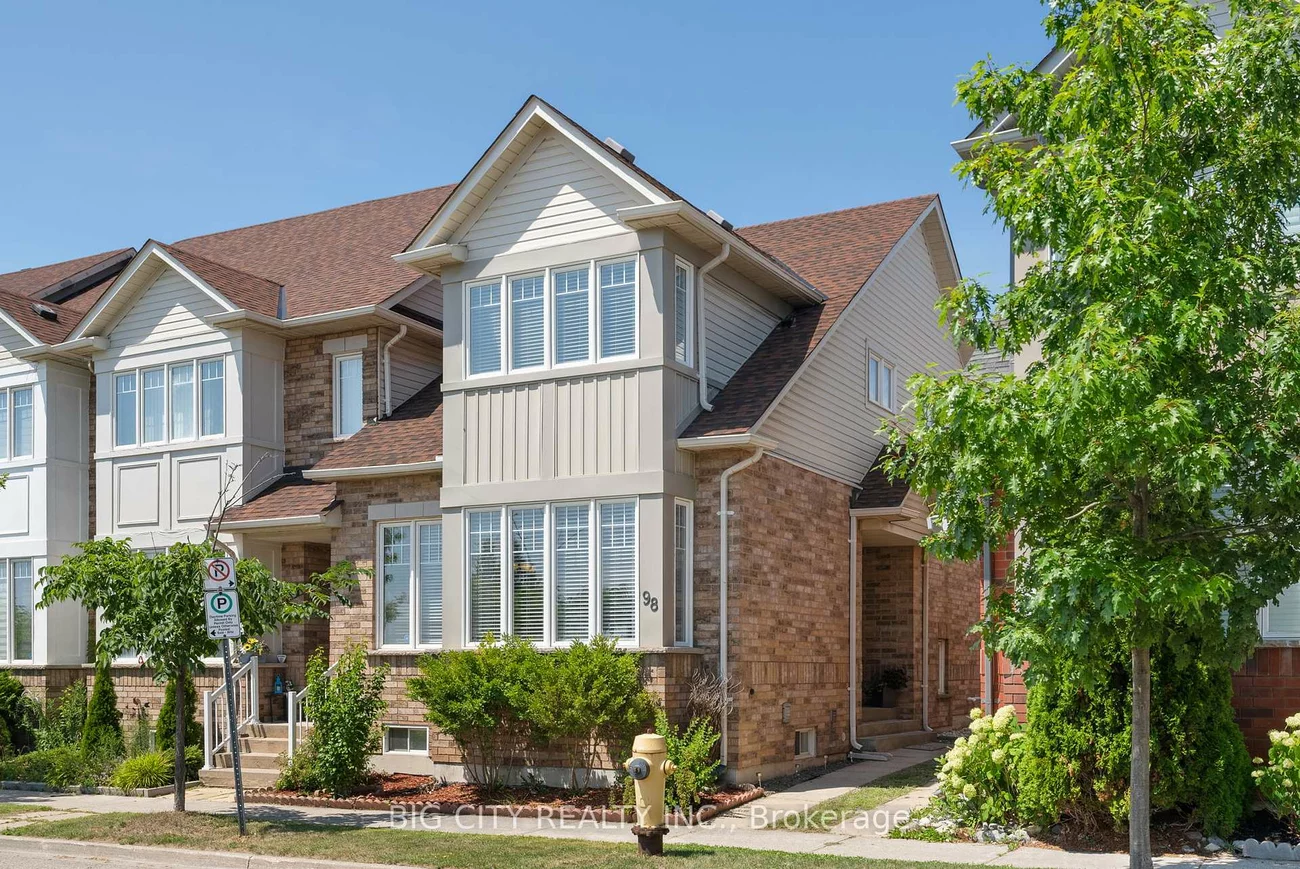 98, Riverlands, Cornell, Markham