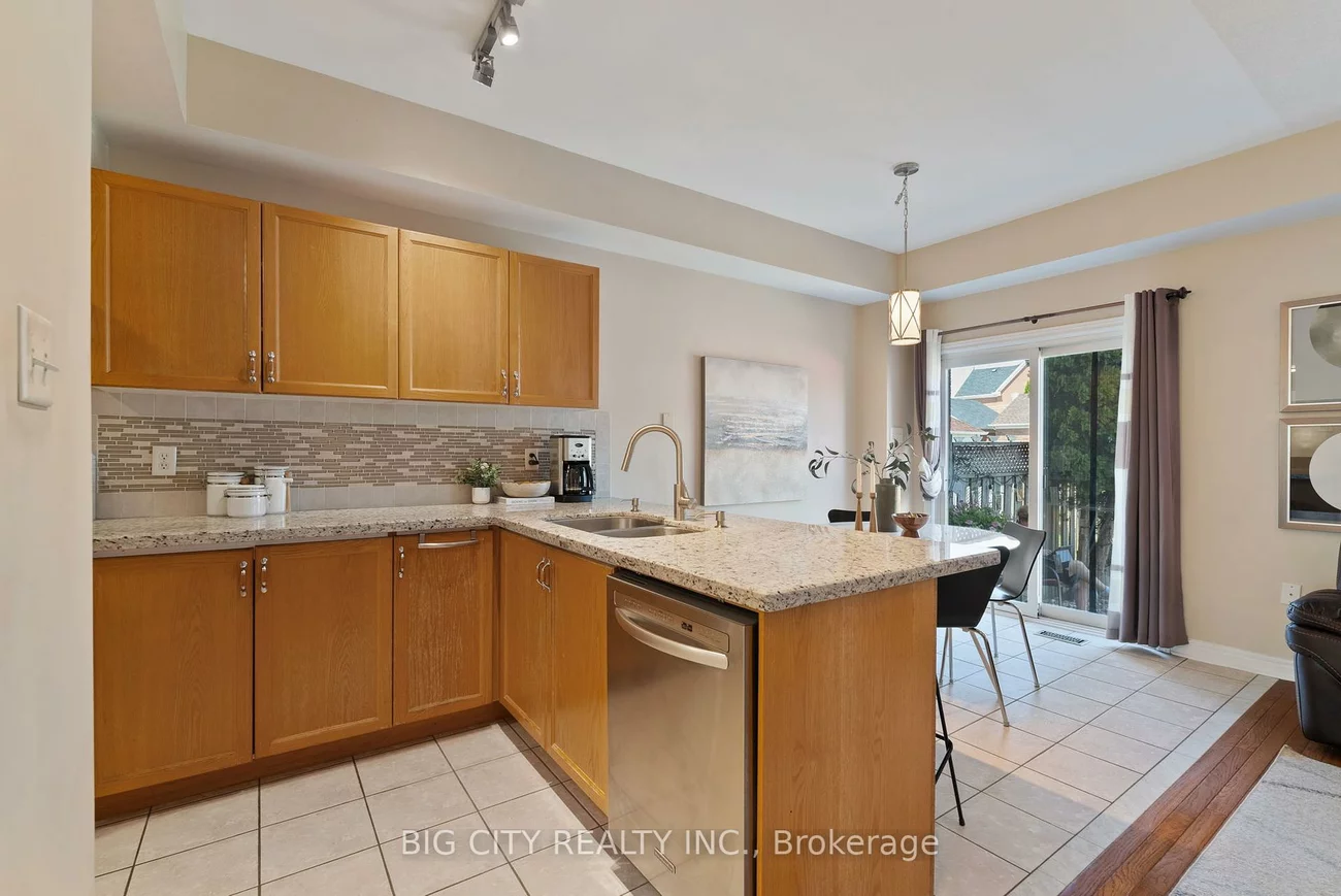 98, Riverlands, Cornell, Markham