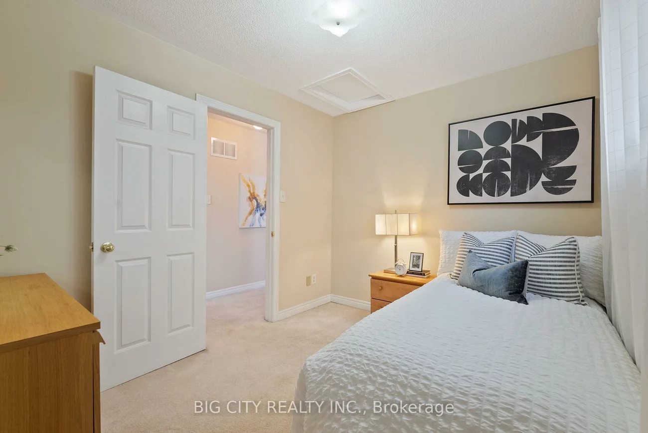 98, Riverlands, Cornell, Markham