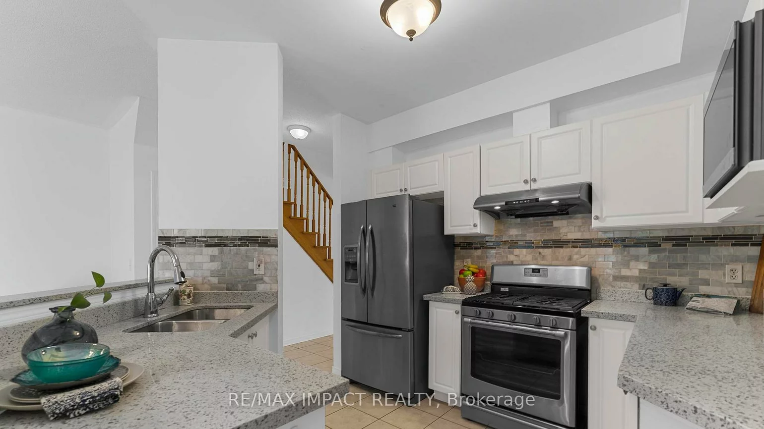 740, Bur Oak, Wismer, Markham
