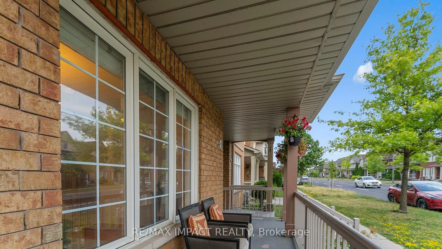 740, Bur Oak, Wismer, Markham