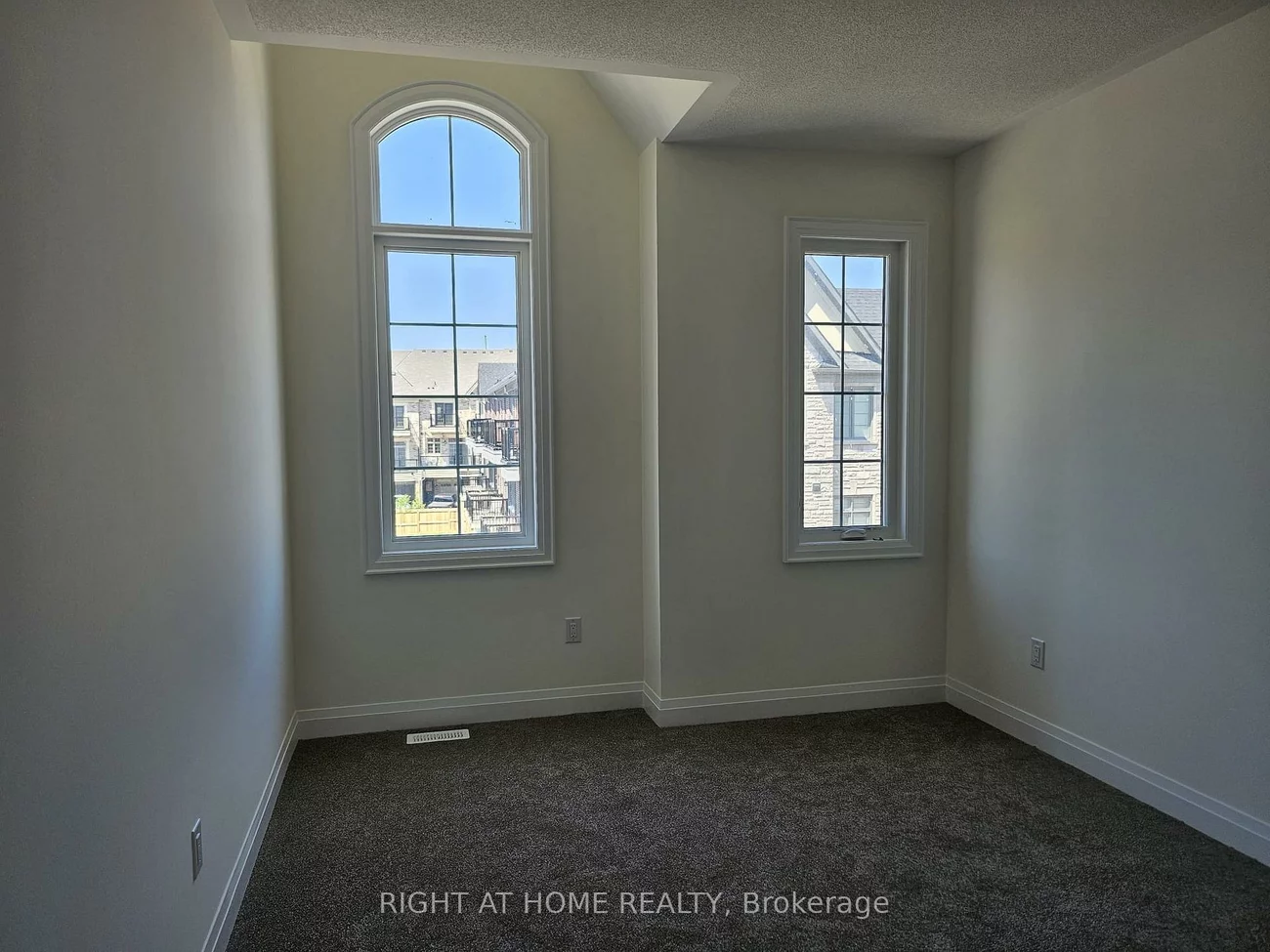 33, West Village, Angus Glen, Markham