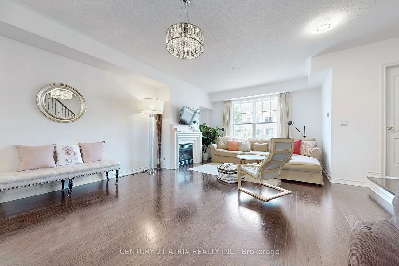 17, Cathedral High, Cathedraltown, Markham