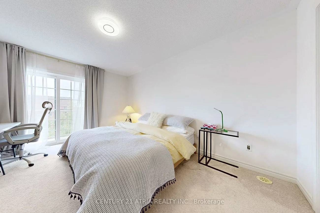 17, Cathedral High, Cathedraltown, Markham