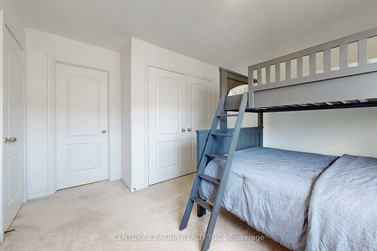 17, Cathedral High, Cathedraltown, Markham