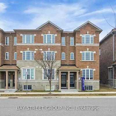 46, Harvest Field, Cornell, Markham