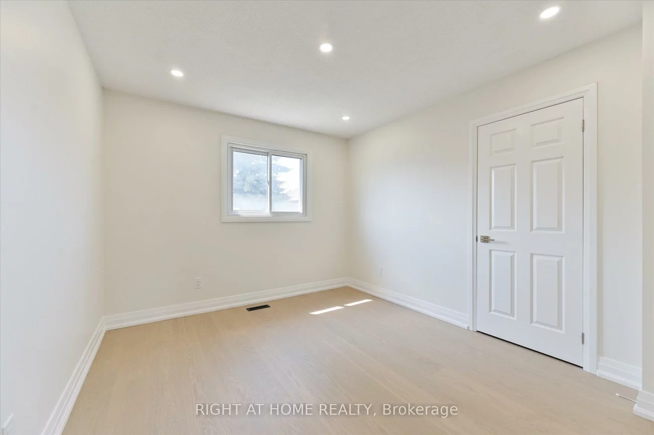 40, Norman Ross, Middlefield, Markham
