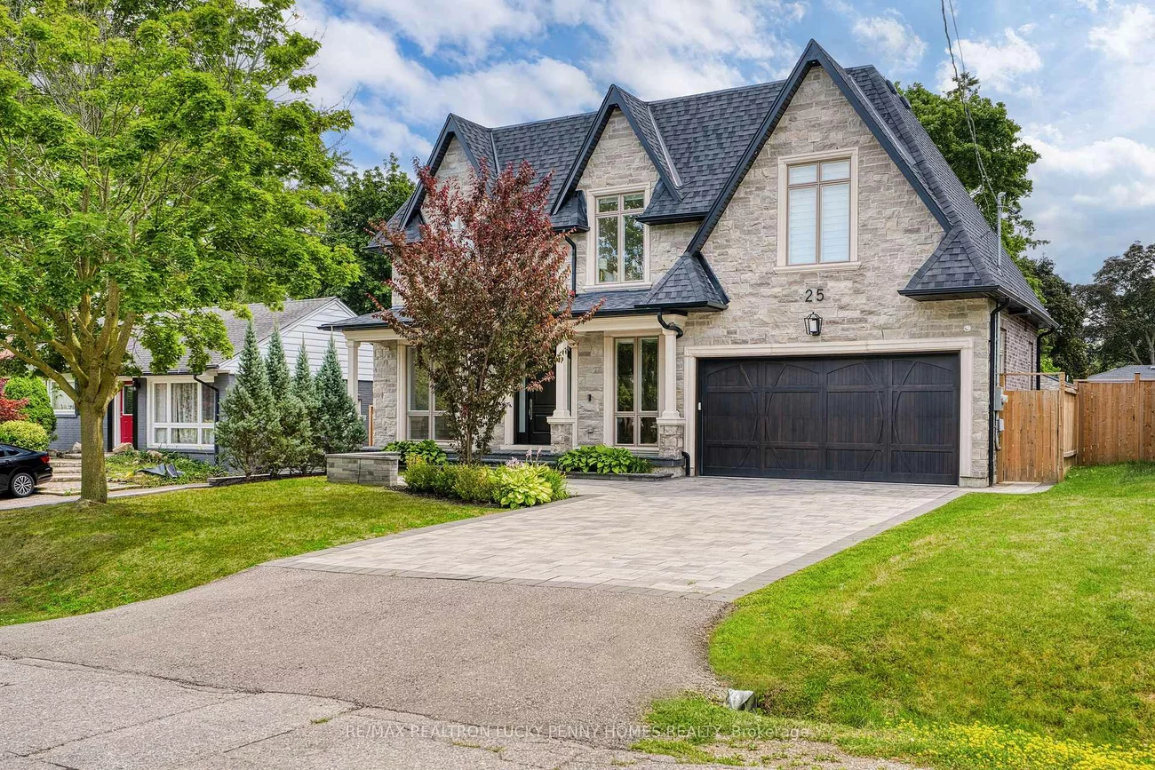 25, Talisman, Old Markham Village, Markham