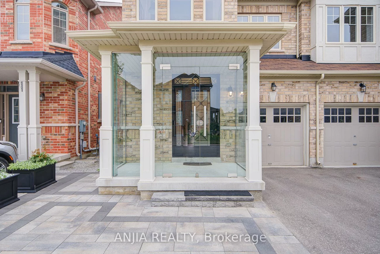 116, Hubner, Berczy, Markham