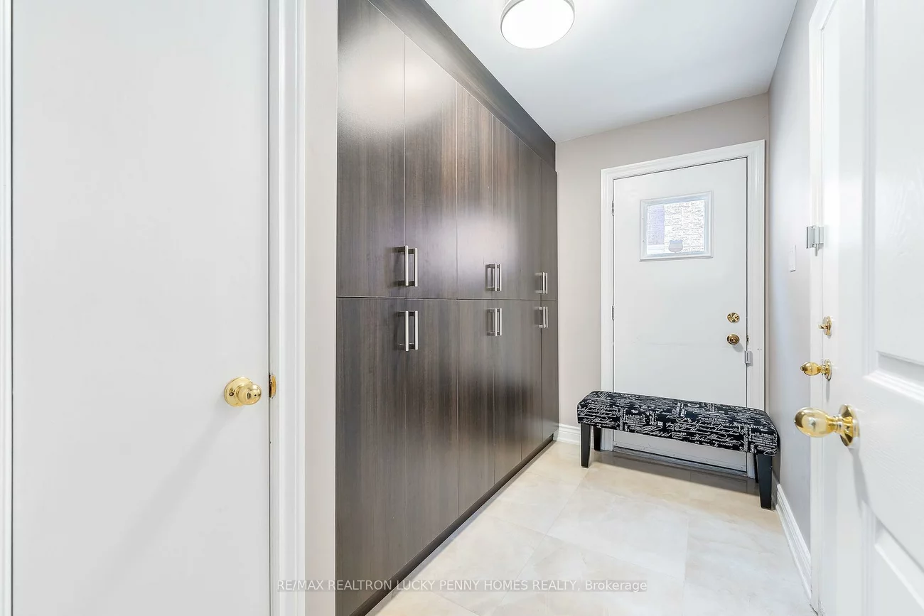 9, Coledale, Unionville, Markham