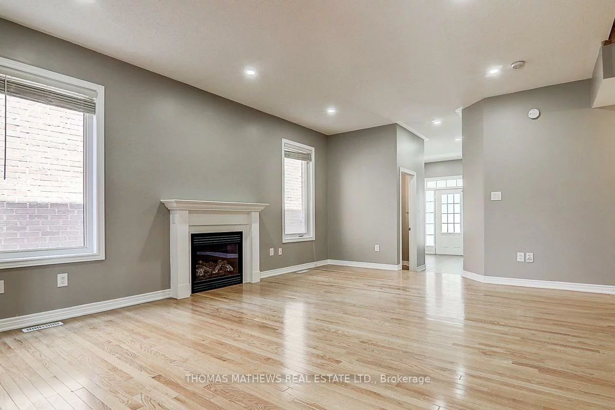 25, Turnhouse, Box Grove, Markham