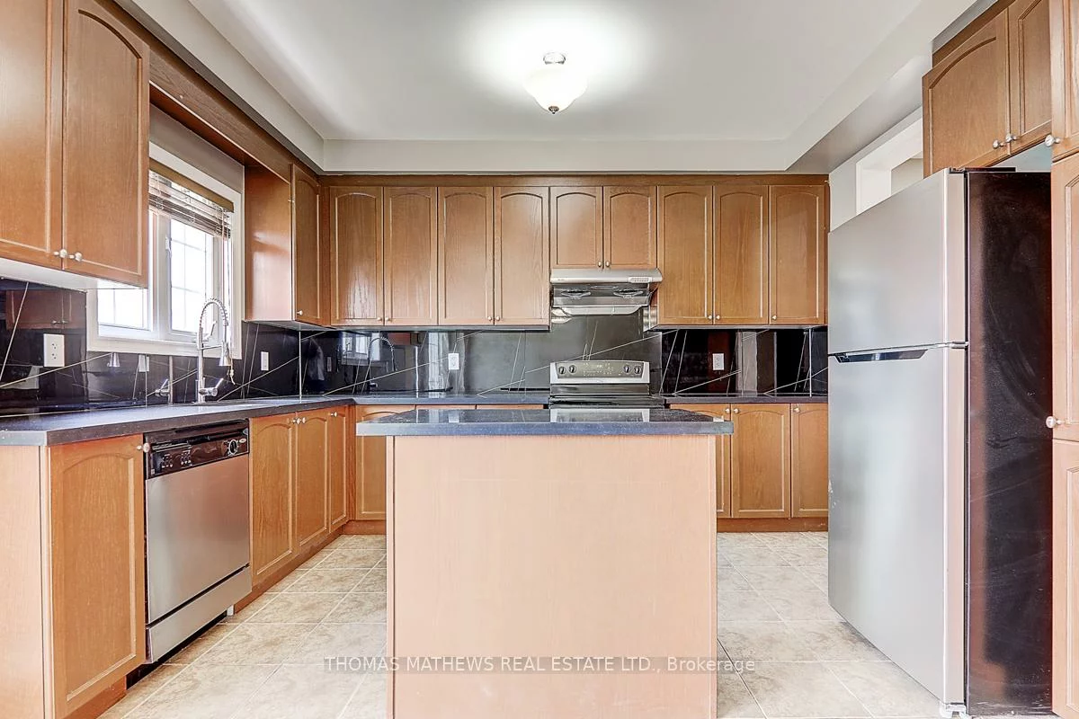25, Turnhouse, Box Grove, Markham
