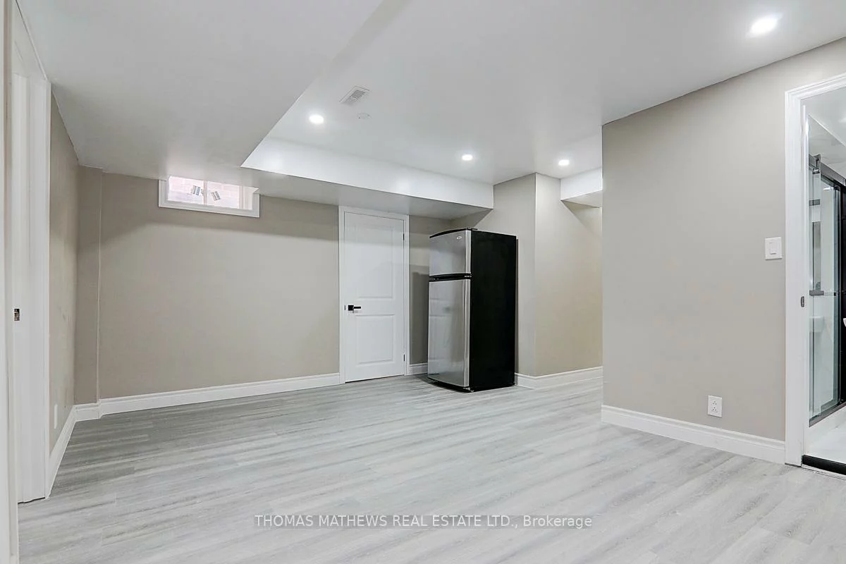 25, Turnhouse, Box Grove, Markham