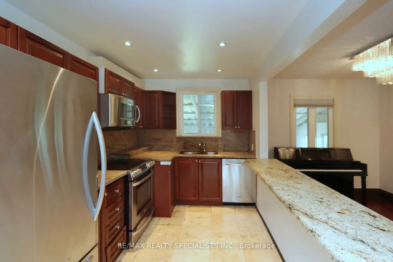 44, Woodward, Grandview, Markham