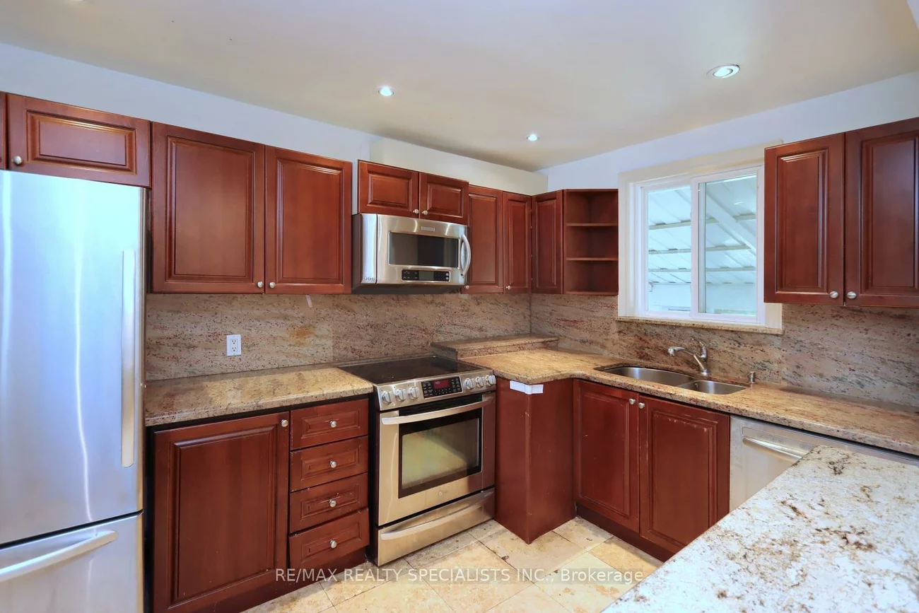 44, Woodward, Grandview, Markham