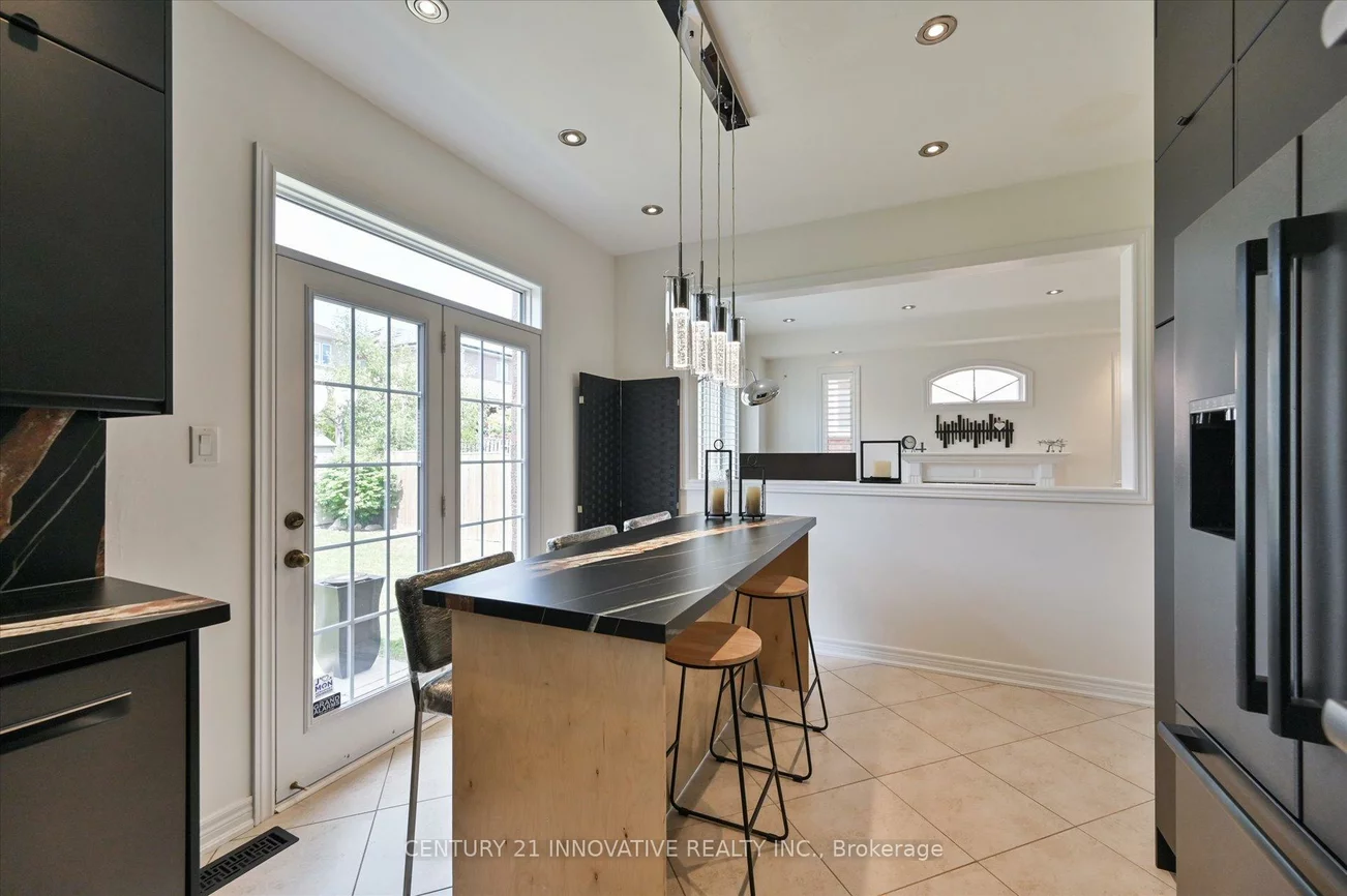 92, Riverwalk, Box Grove, Markham