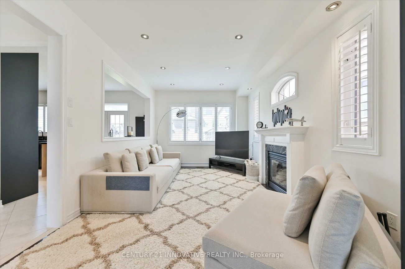 92, Riverwalk, Box Grove, Markham