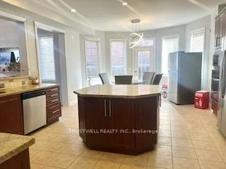 35, Glenbrook, Berczy, Markham