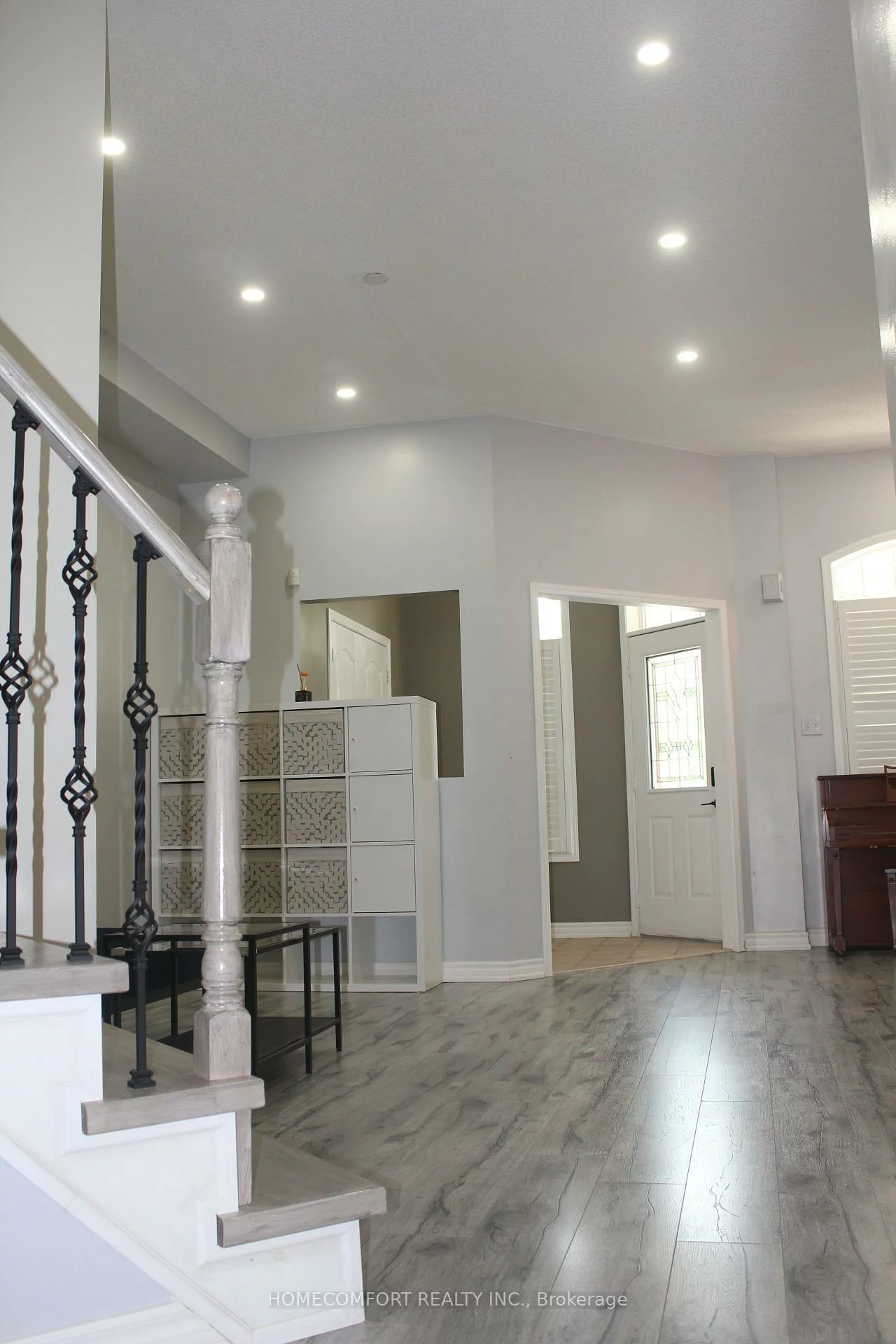 18, Glendennan, Cornell, Markham