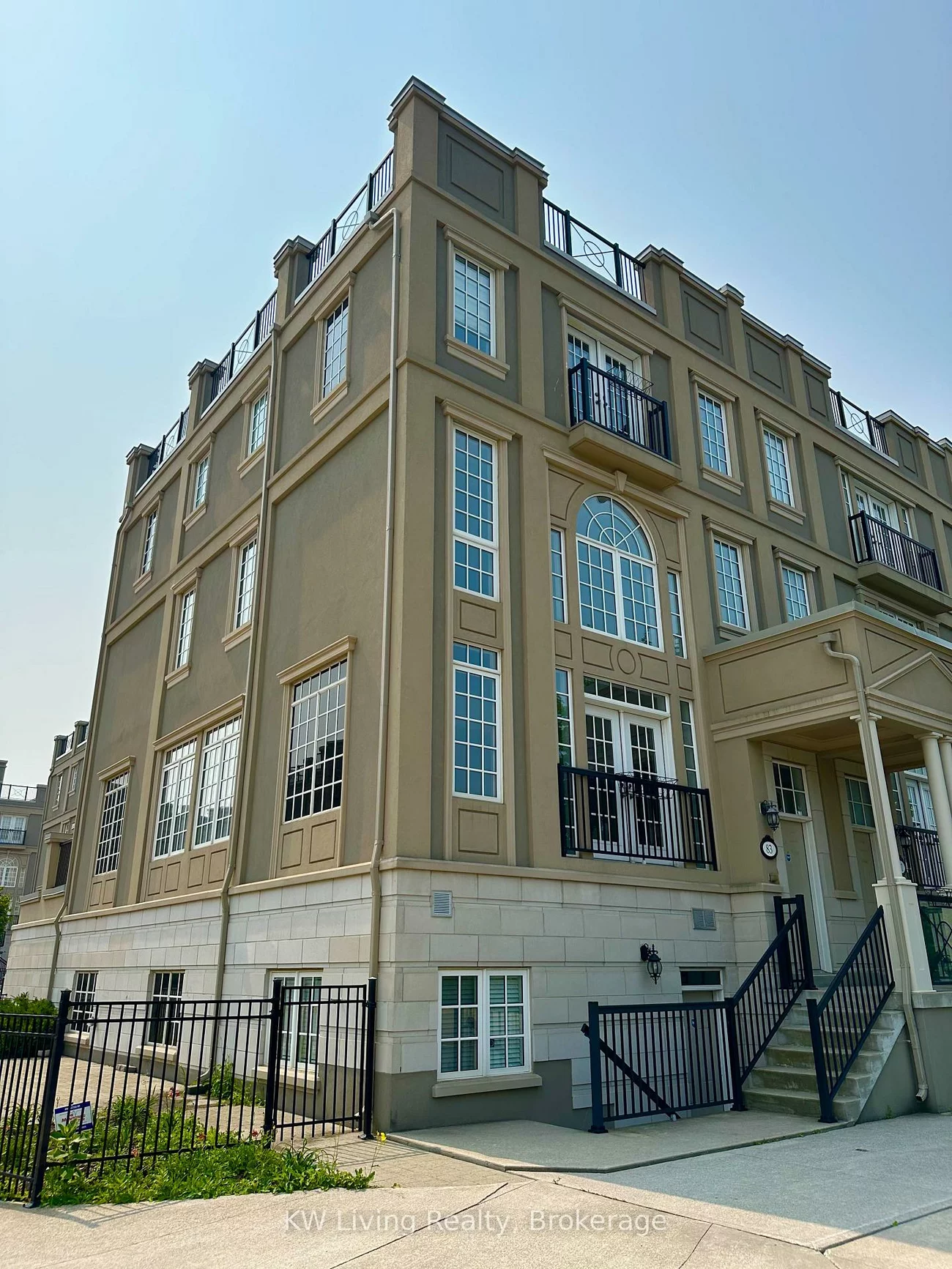 83, Rouge Valley, Unionville, Markham