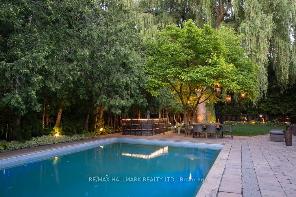 17, Hammok, Bayview Glen, Markham
