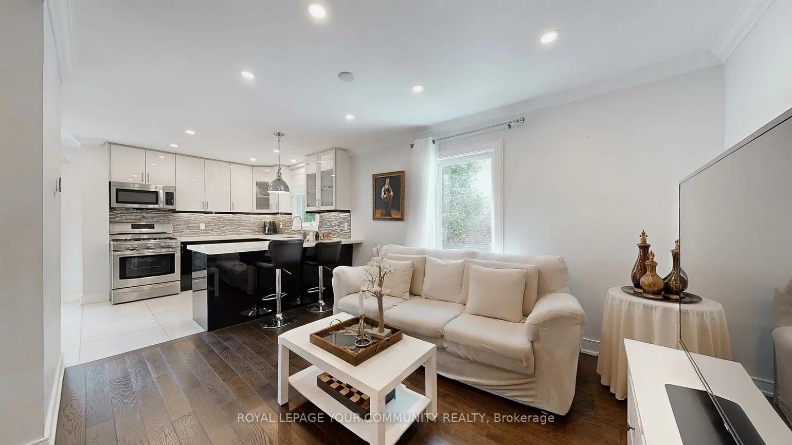 57, Braeburn, Aileen-Willowbrook, Markham