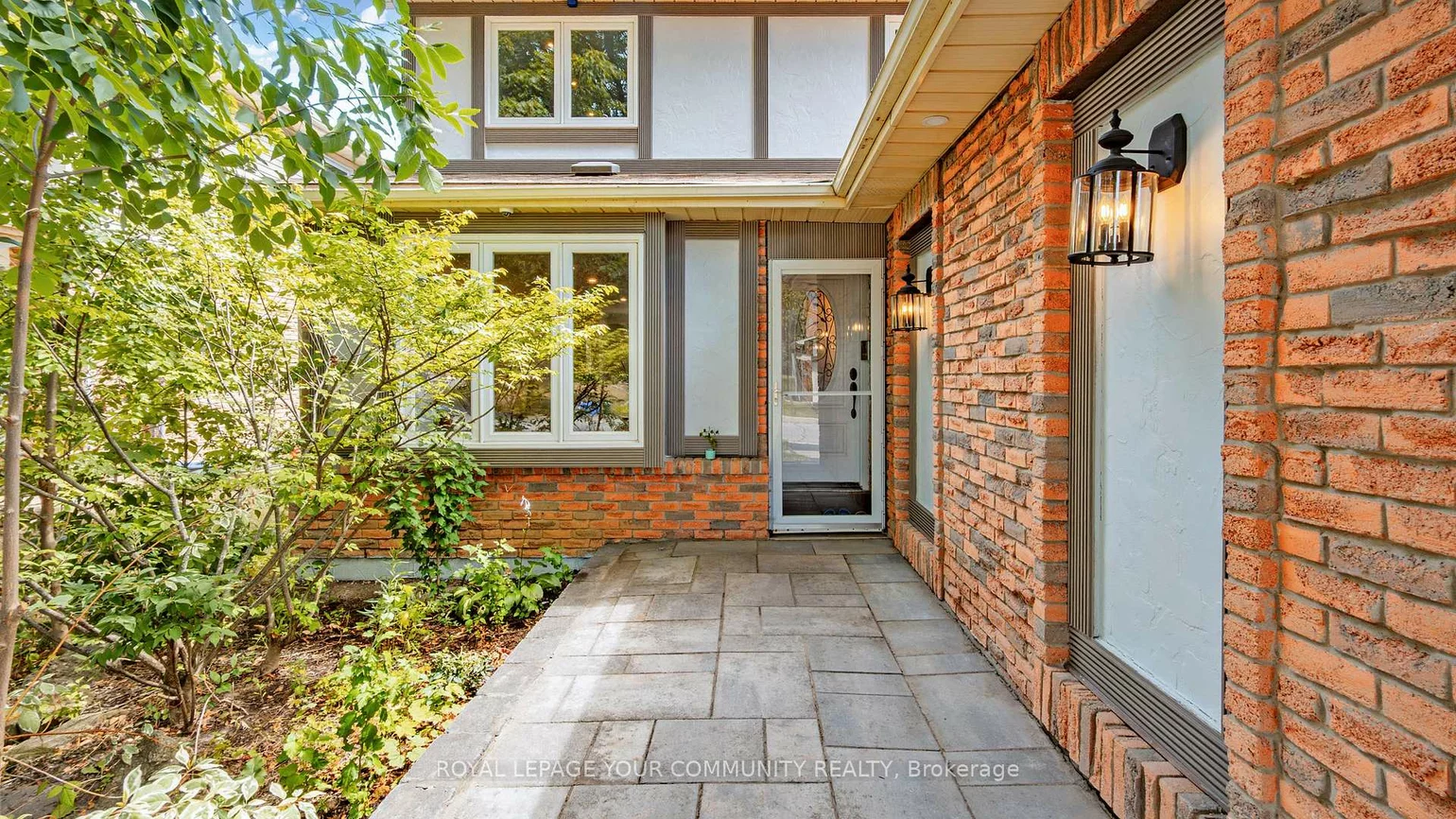 57, Braeburn, Aileen-Willowbrook, Markham