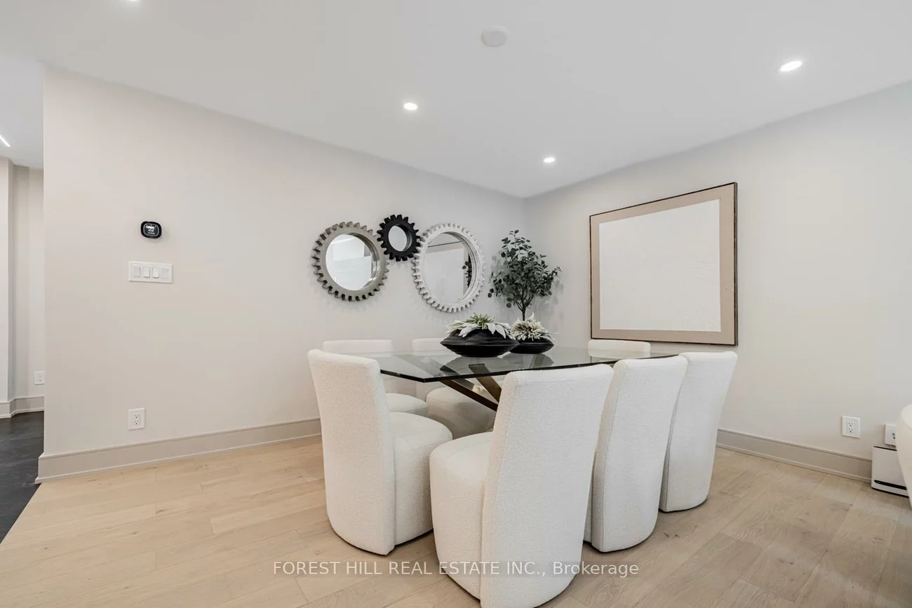 43, Thorny Brae, Royal Orchard, Markham