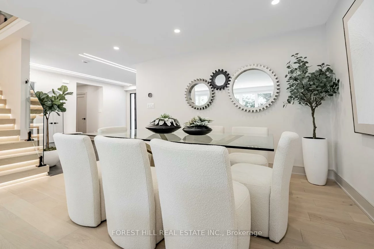 43, Thorny Brae, Royal Orchard, Markham