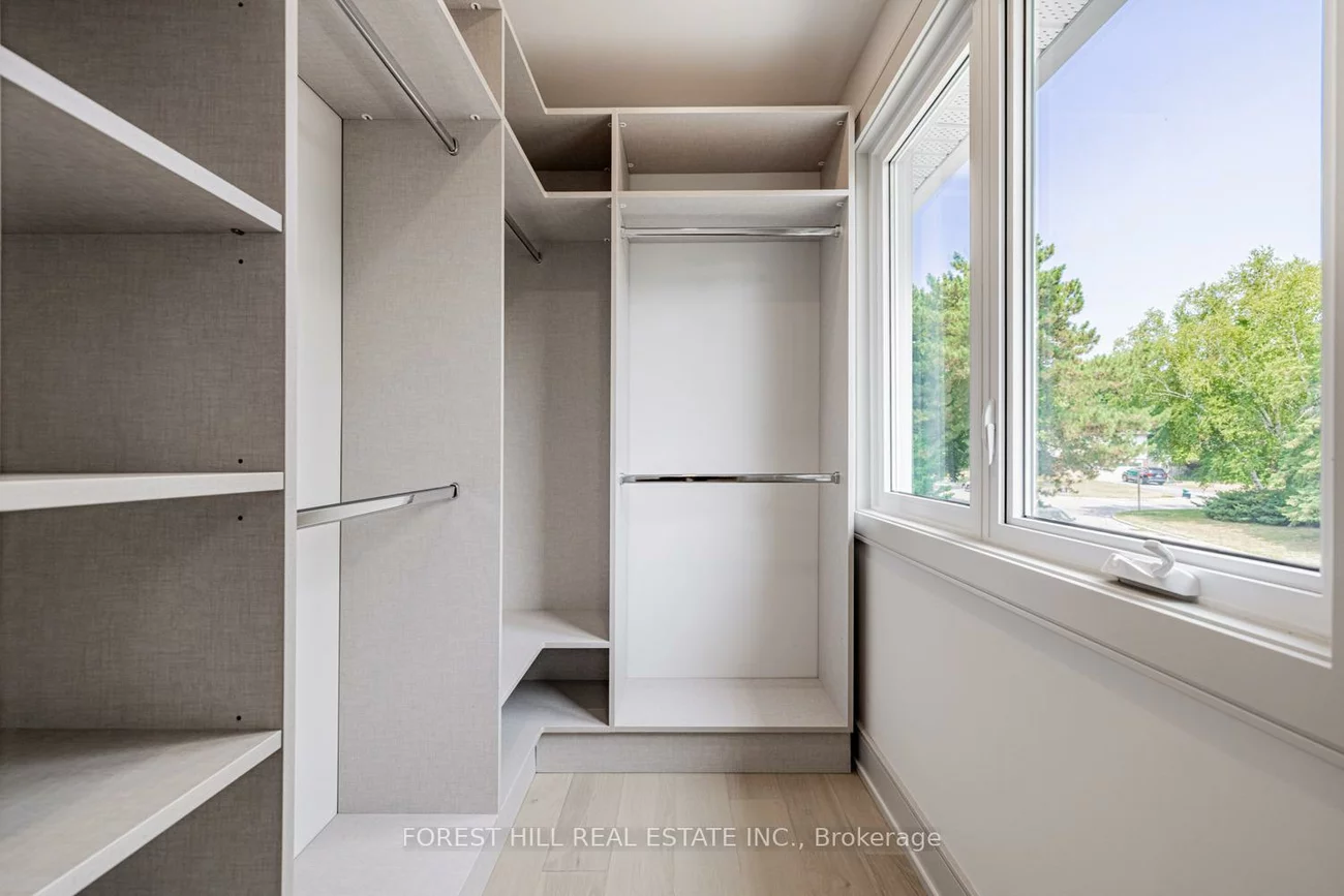 43, Thorny Brae, Royal Orchard, Markham