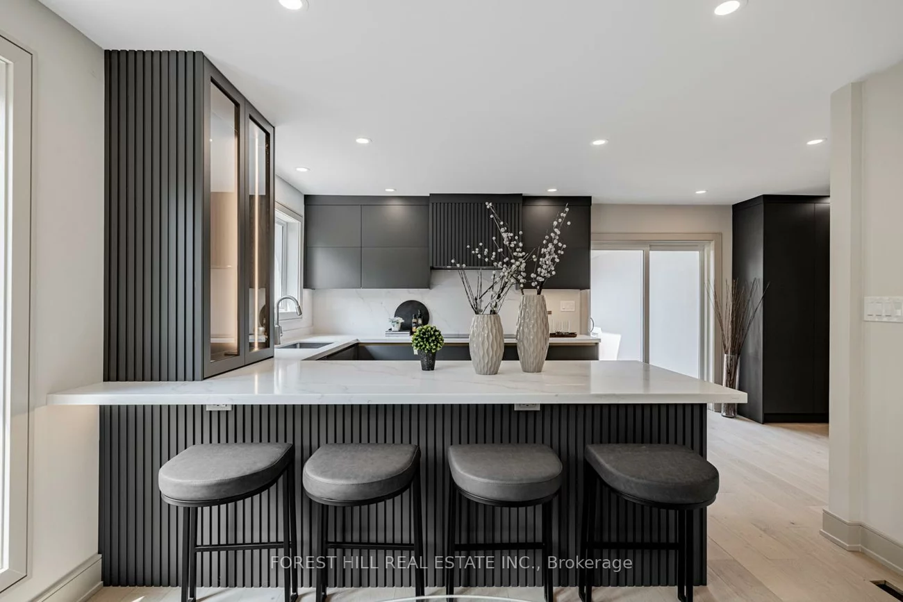 43, Thorny Brae, Royal Orchard, Markham